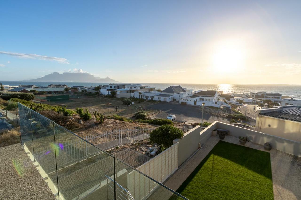 Small Bay Beach Suites Cape Town Luaran gambar